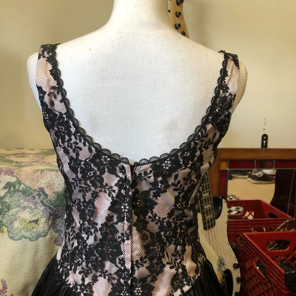Gunne Sax Blush Pink and Black Lace Evening Dress